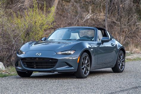 Drawing from the purity of the MX-5 Miata Roadster, the MX-5 Miata RF connects car and driver with elegance and ingenuity. . Mazda mx 5 near me